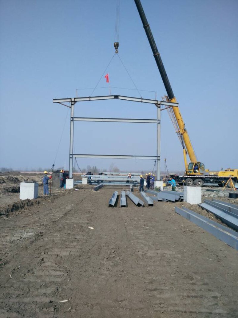 钢结构施工规范解析：打造安全高效的建筑结构